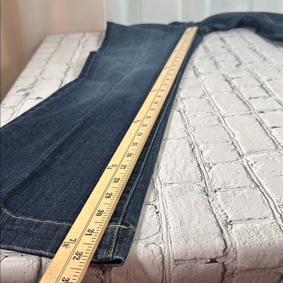 X2 Quality Denim Low Rise Dark Wash Wide Flare Leg Jeans Womens Size 2 R - Picture 12 of 16